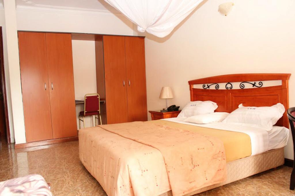 Landmark View Hotel Kampala Exterior photo