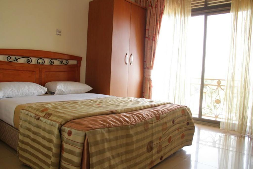Landmark View Hotel Kampala Exterior photo