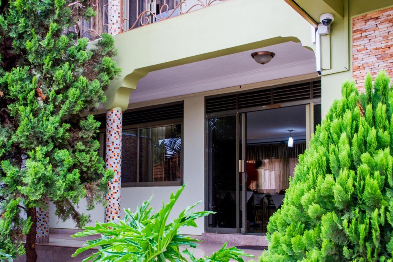 Landmark View Hotel Kampala Exterior photo